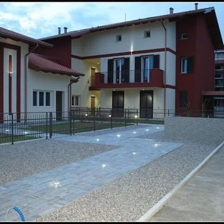 B&B Nearby Malpensa Samarate Exterior foto