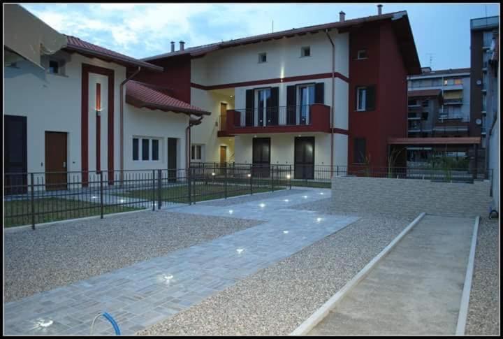 B&B Nearby Malpensa Samarate Exterior foto